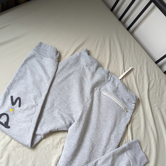 Small Grey Friends Sweatpants - Picture 2 of 3